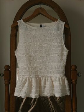 H&M Cream Textured Peplum Camisole
